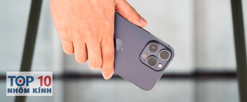 Đánh giá iphone 14 pro max - Tốc độ sạc và tiêu chuẩn kết nối