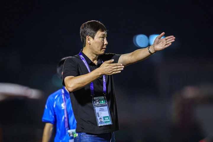 Triết Lý Bóng Đá Của Kim Sang-sik